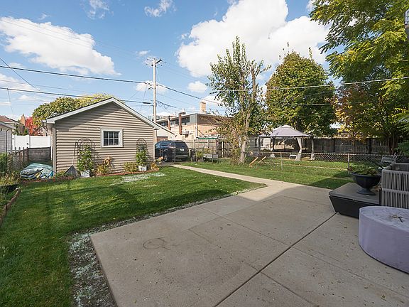 3rd image of 1410 N 14th Ave