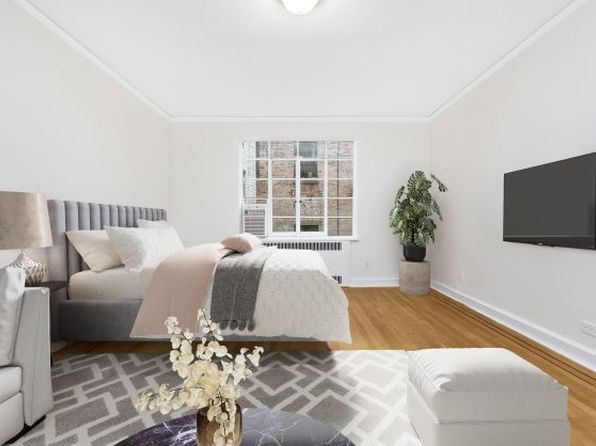 151 E 90th St APT 4D