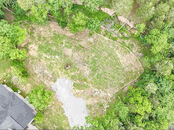 3rd image of 1046 Parsons Way SW Lot 3