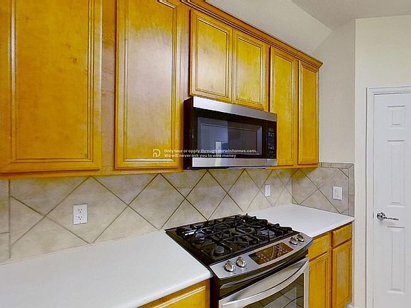 2nd image of 10404 Jaybird Dr
