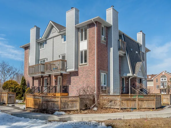 5 Timberview Way #7, Ottawa, ON K2H 9M6