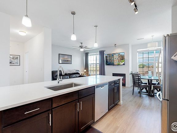 4th image of 17353 Wilde Ave #6-201