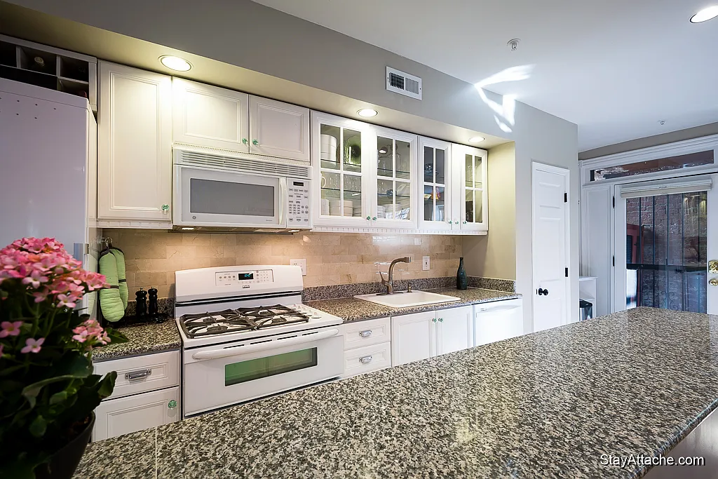 1736 19th Street NW Unit 1, Washington, DC 20009 in Dupont Circle — Photo 4
