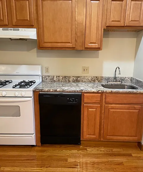 223 Park Dr #42 — Photo 6