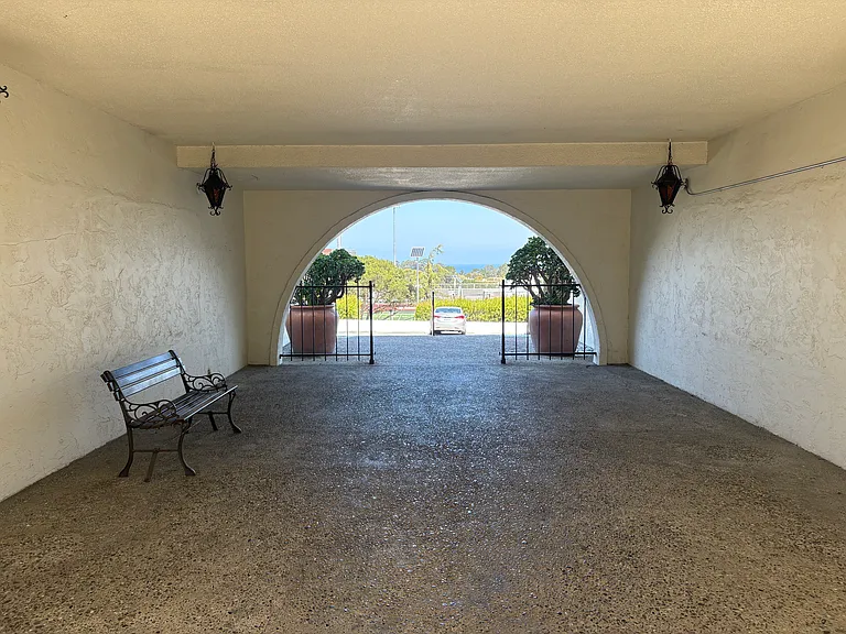 500 Glenwood Cir #122 — Photo 26