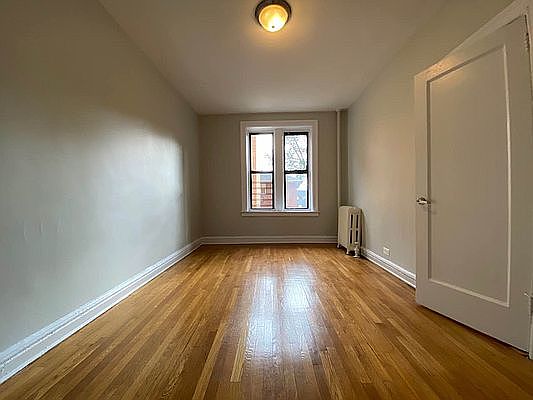 5th image of 83-64 Talbot St #5A