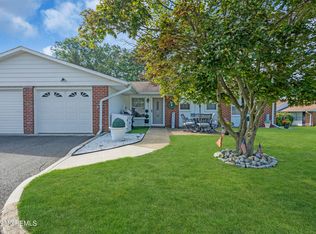 907A Dumbarton Dr UNIT 907A, Lakewood, NJ