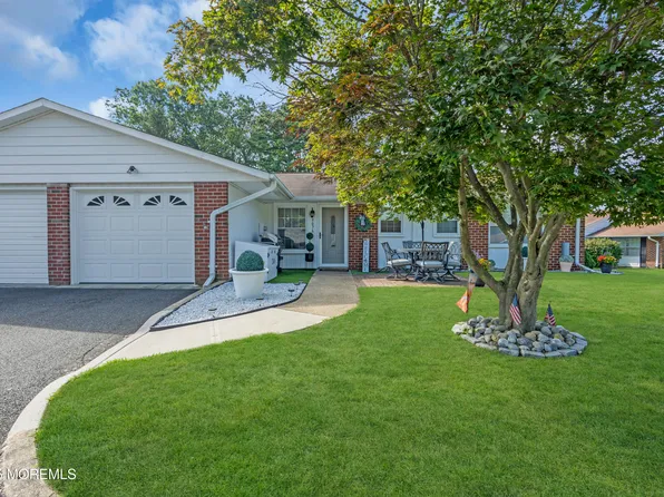 907A Dumbarton Drive #907A, Lakewood, NJ 08701