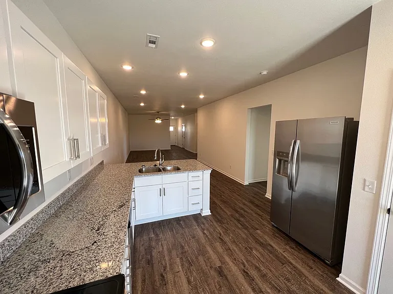 402 Alex Jordan Dr — Photo 10