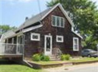 6 Shore Hill Rd, Gloucester, MA 01930