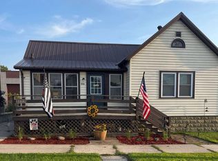 1713 22nd St, Two Rivers, WI 54241