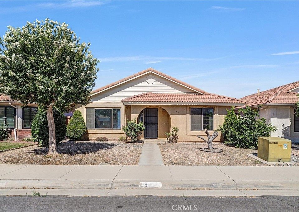1st image of 811 Alondra Dr