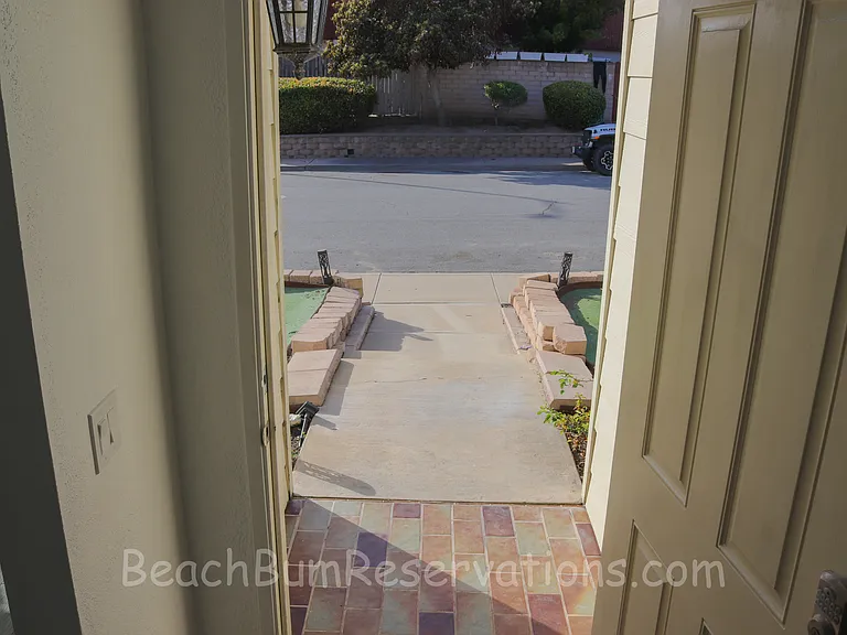 2513 Solano Rd — Photo 4