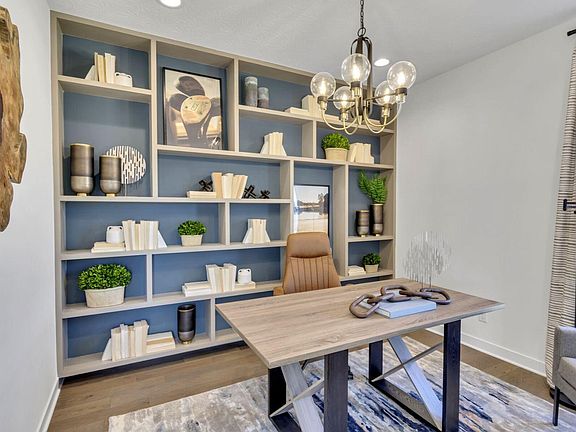 Home Office - Main Level