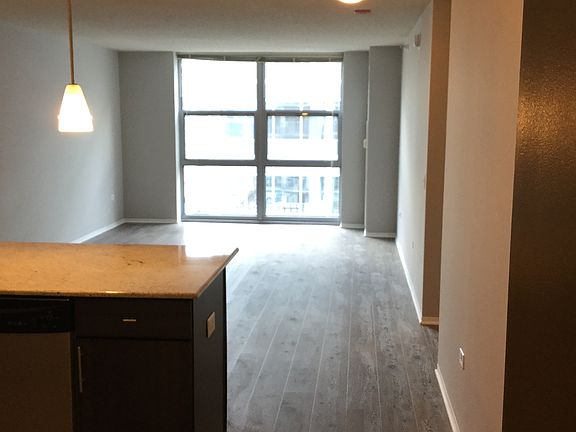 2nd image of 330 N Canal St #33E