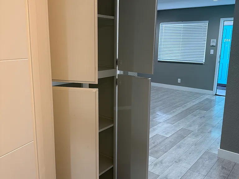 11040 Hesby St #201 — Photo 10