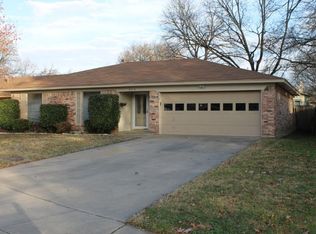 2213 Ruby Rd, Irving, TX 75060