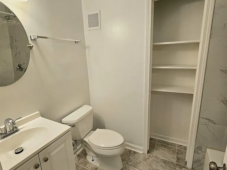 151 N Belvedere Blvd #4 — Photo 4