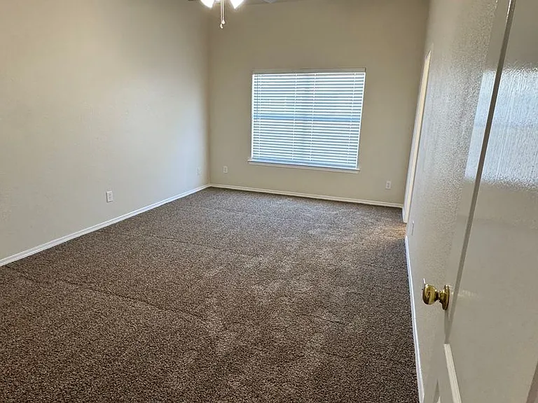 1326 Magoffin Pl — Photo 17