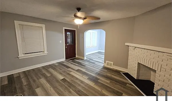 4 bed, 1200 sqft, $1,600 — Photo 3