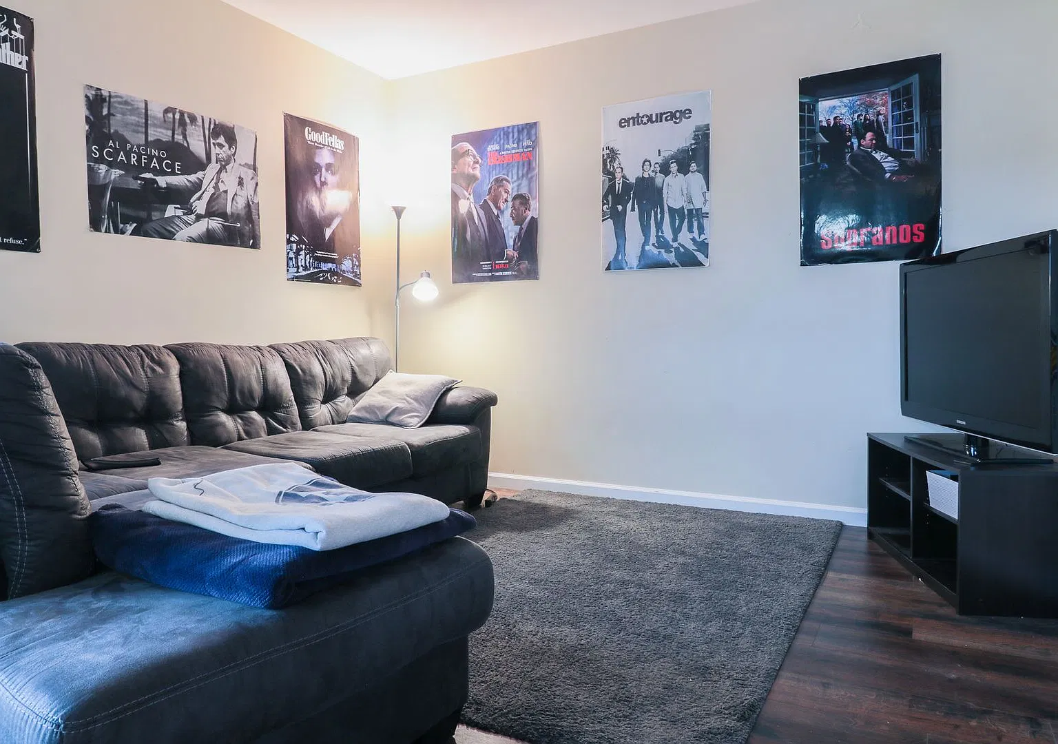 Kent Square Condo Unit 404 — Photo 4