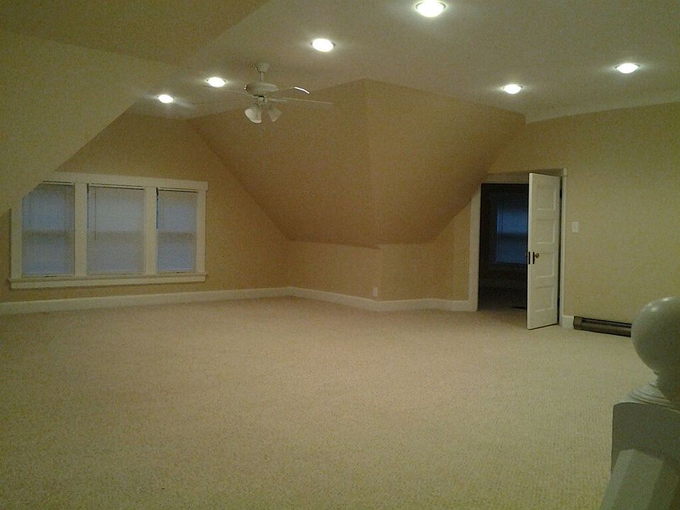 1st image of 2719-2721 N Hackett Ave #2719A