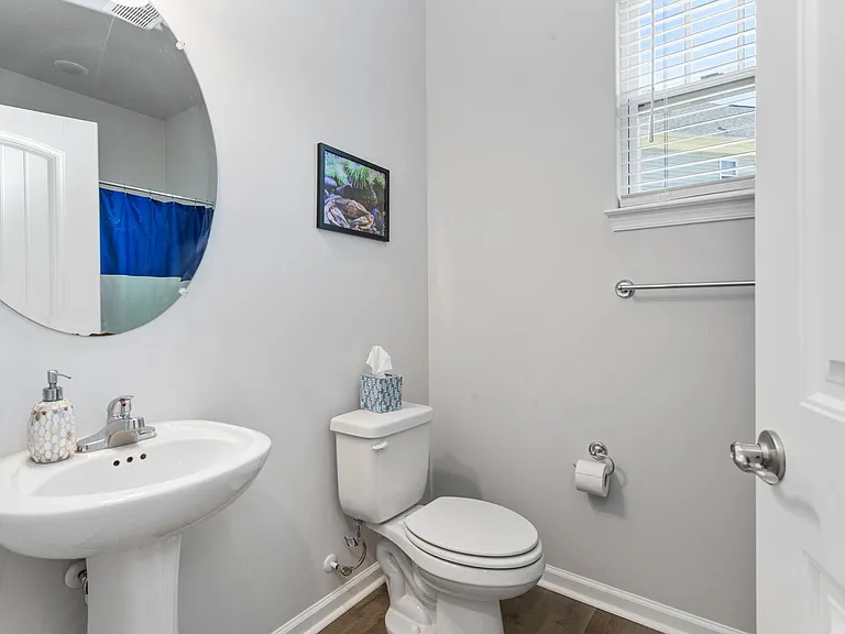 121 Bellflower Ln — Photo 7