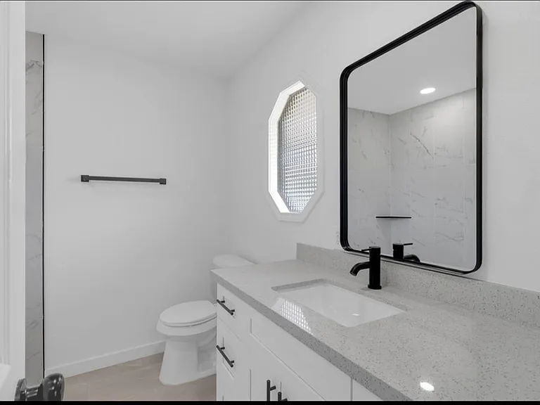 10938 Fleming Dr — Photo 22