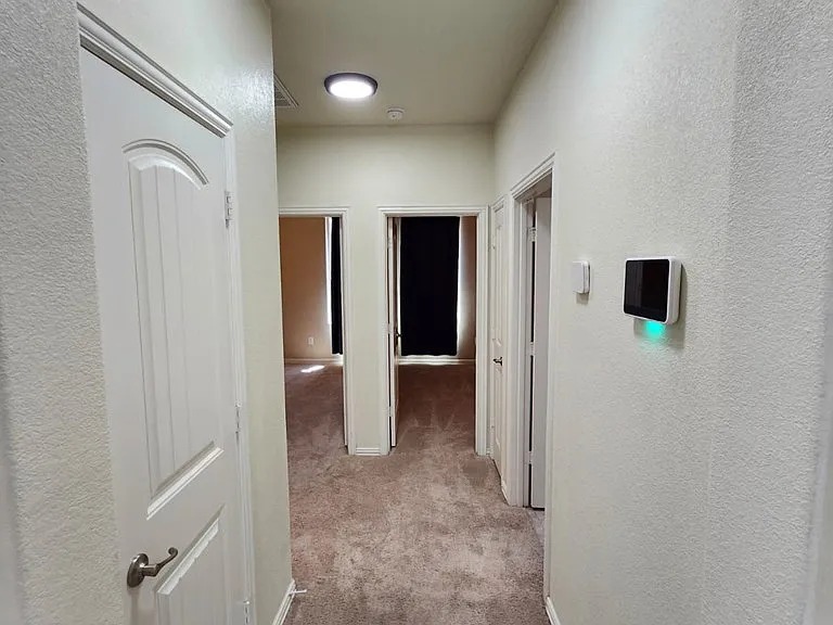 6406 Hall Of Fame Blvd — Photo 10