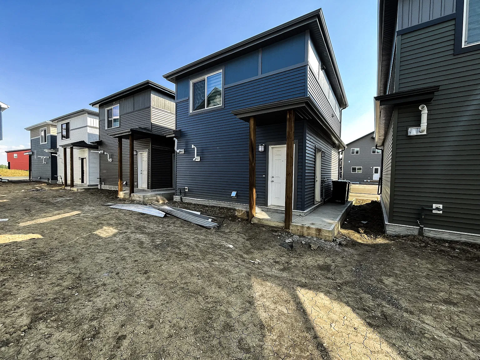 244 Orchards Boulevard SW, Edmonton - Garden — Photo 2