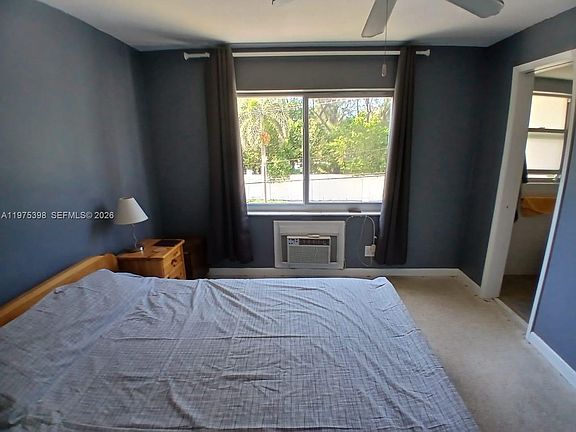 3rd image of 901 N Birch Rd #9B