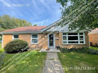 2724 Haskell St, Kalamazoo, MI 49006