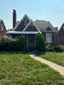 15000 Carlisle St, Detroit, MI, 48205