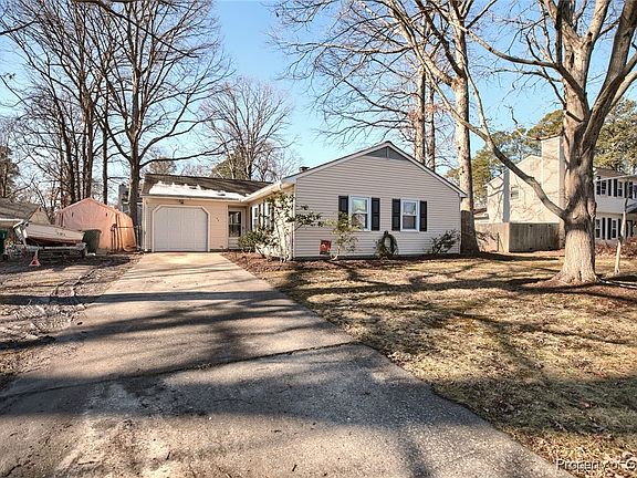 2nd image of 109 Lambert Dr