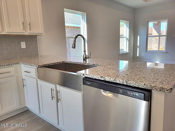 7th image of this home