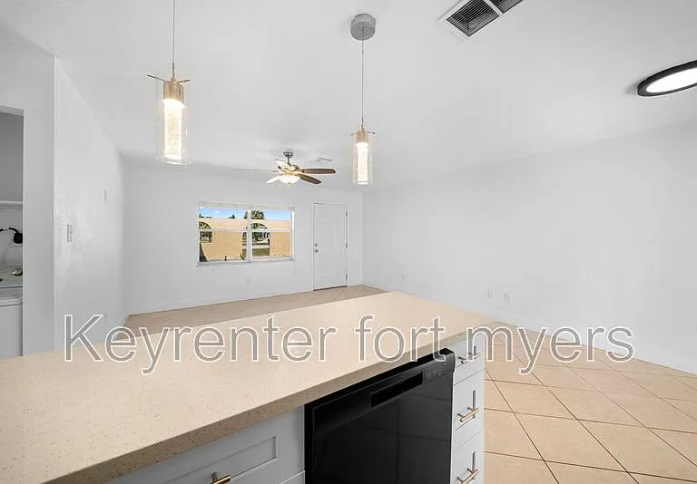 13401 Pine Needle Ln — Photo 9
