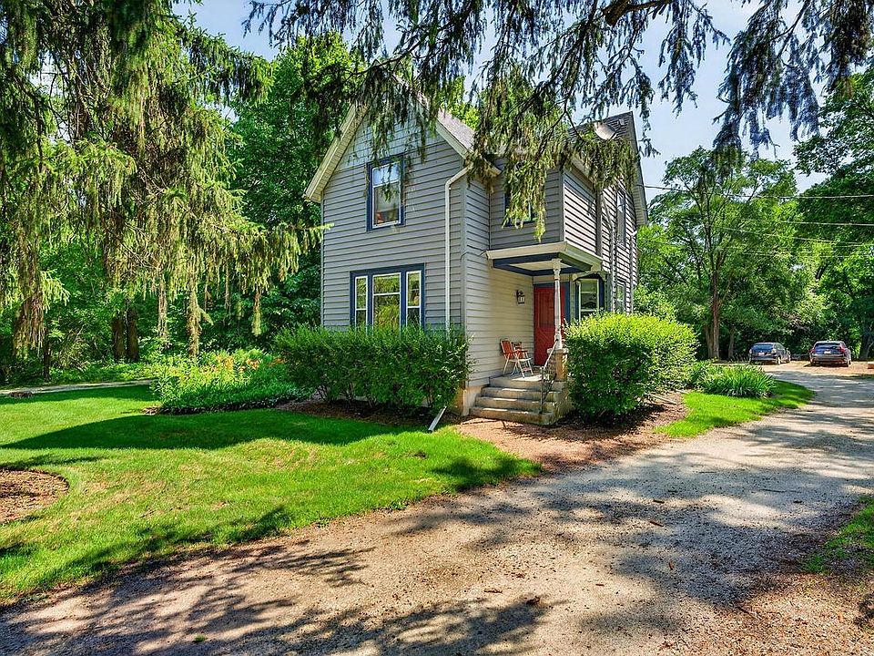 1st image of 10612 N Cedarburg ROAD #10614