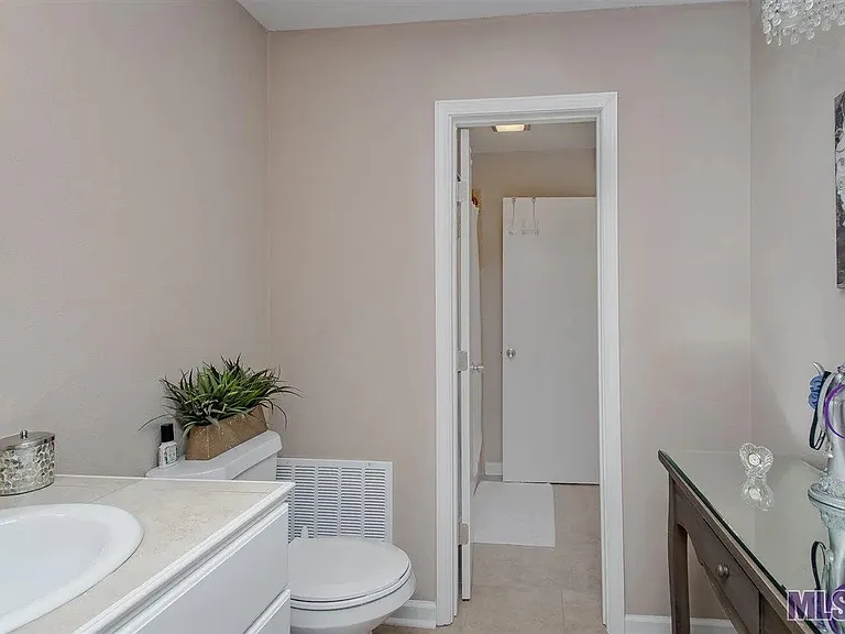 5245 Cumberland Cove Dr — Photo 15