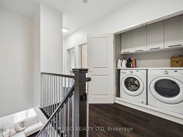 192 Salterton Cir — Photo 33