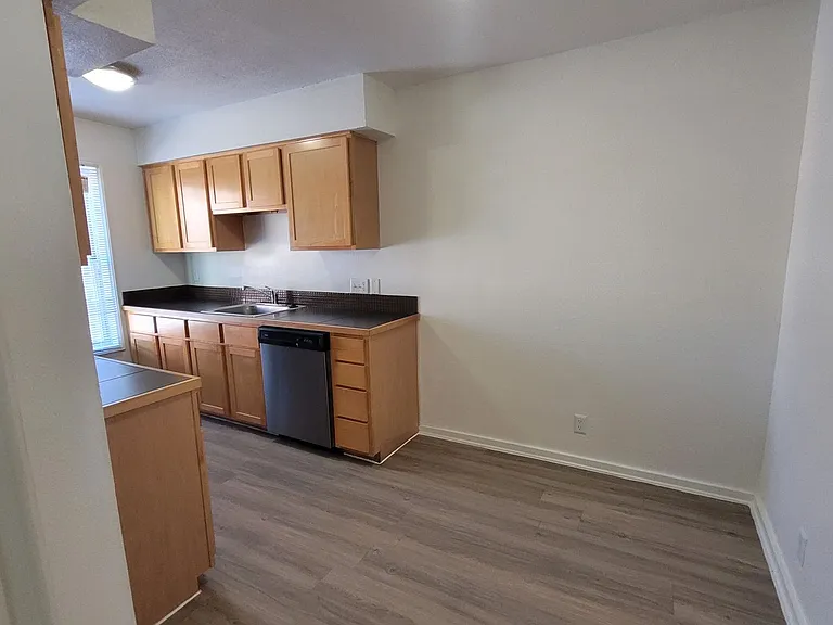 Penthouse — Photo 70