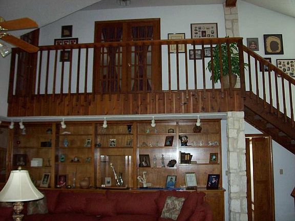 Approx 20ft. Red oak wall unit