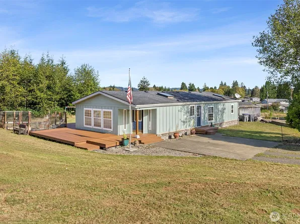 814 Ocean Avenue, Cosmopolis, WA 98537
