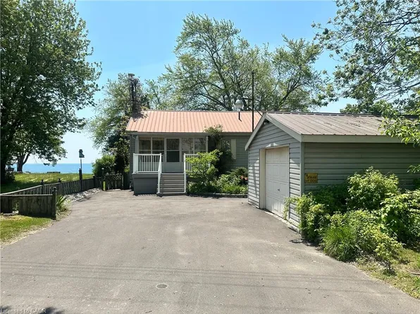 2592 Lakeshore Rd, Haldimand County, ON N1A 2W8