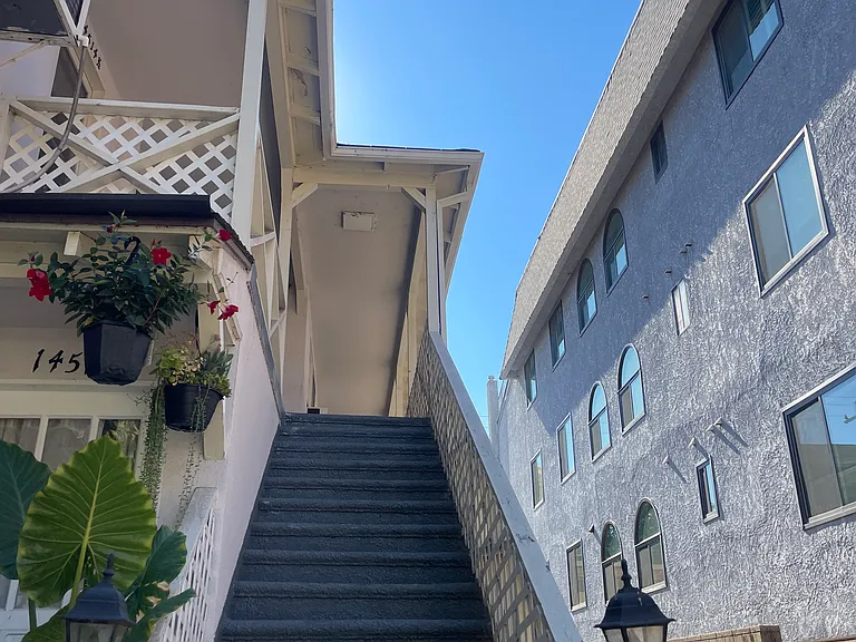 14518 Benefit St #14518 — Photo 11