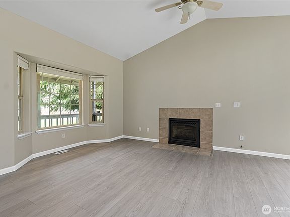5th image of 24010 144th Street E