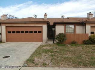 9721 N Fawn Brook Cir, Jacksonville, FL 32256