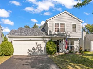 101 Olde English Ct, Romeoville, IL 60446