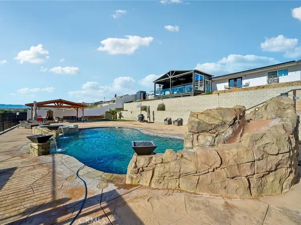 17487 Aspen St, Hesperia, CA 92345