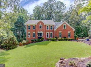 5310 Regency Lake Ct, Sugar Hill, GA 30518