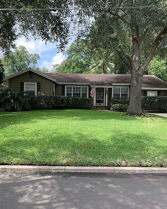 1st image of 906 Palm Dr